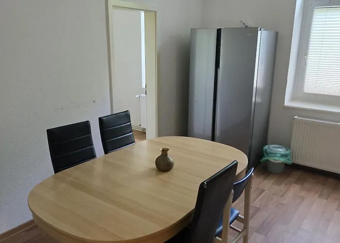 Nahe Elsterwiese * Цайц